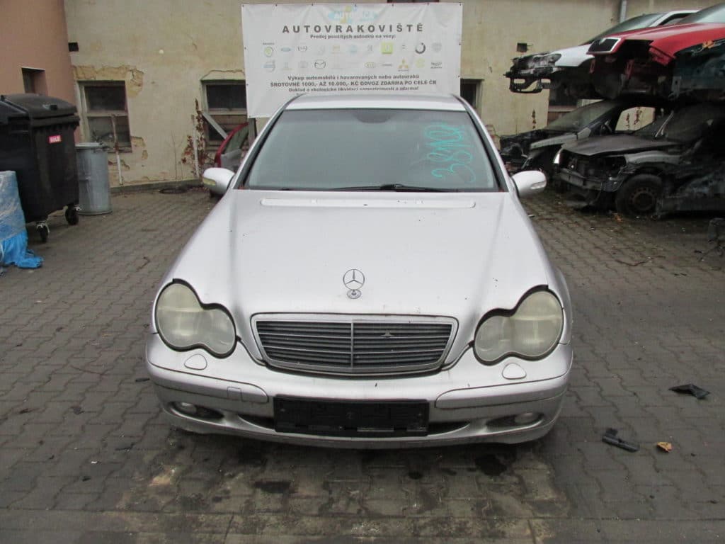 Mercedes – Benz C200 2,0i